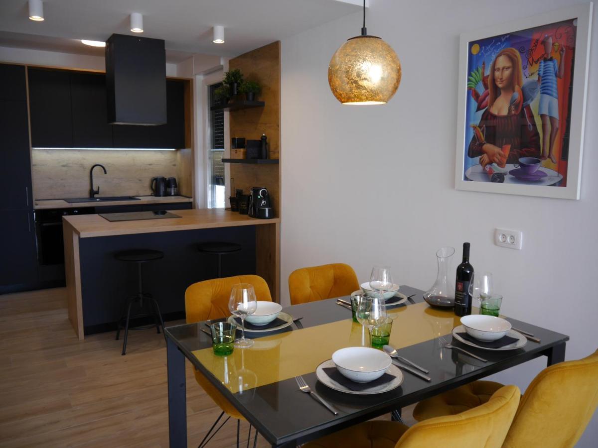 Apartment "Mon Ami" Трогир Экстерьер фото