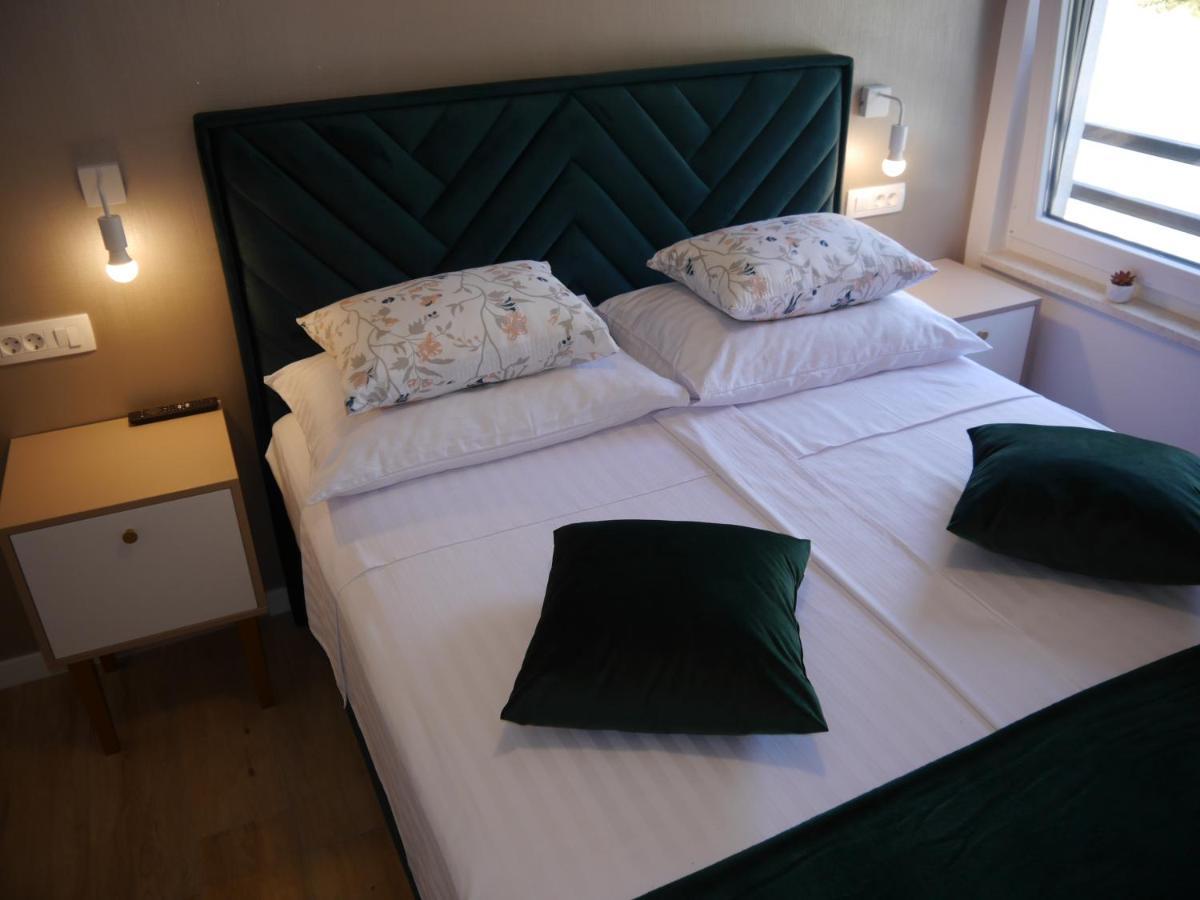 Apartment "Mon Ami" Трогир Экстерьер фото