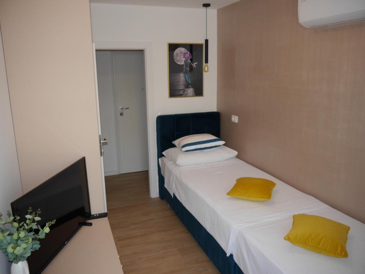 Apartment "Mon Ami" Трогир Экстерьер фото